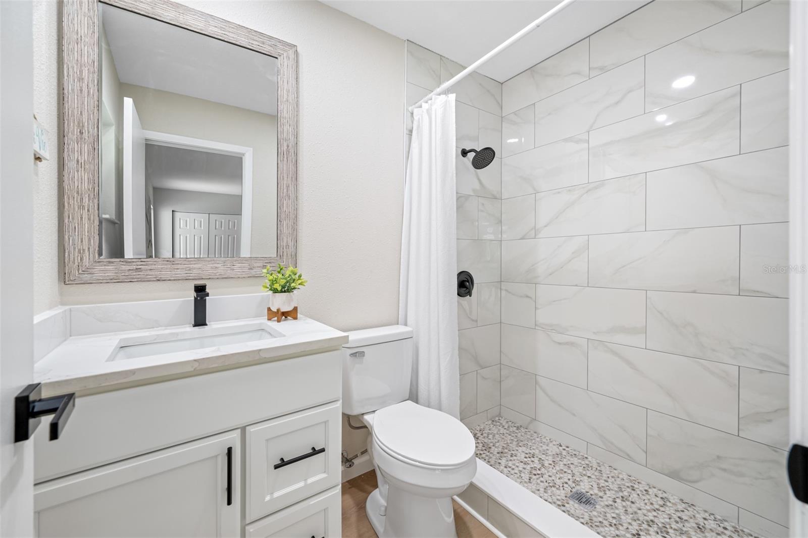 1614 E GROVELEAF AVE, PALM HARBOR, FL, 34683