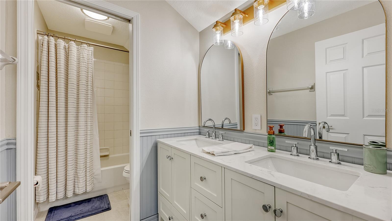 5011 60TH DR E, BRADENTON, FL, 34203