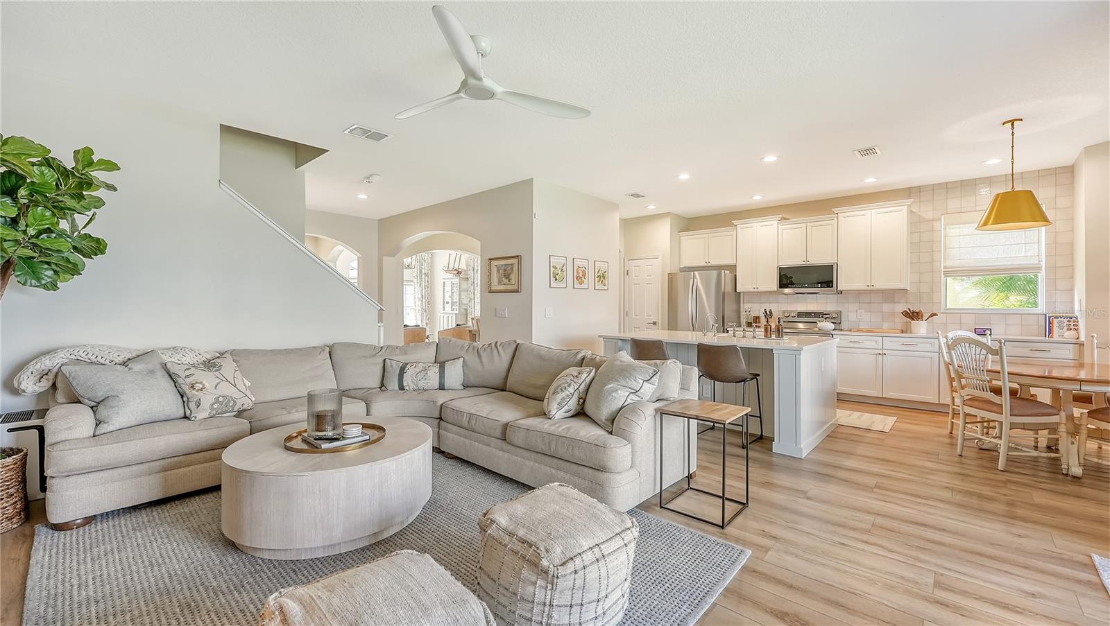 5011 60TH DR E, BRADENTON, FL, 34203