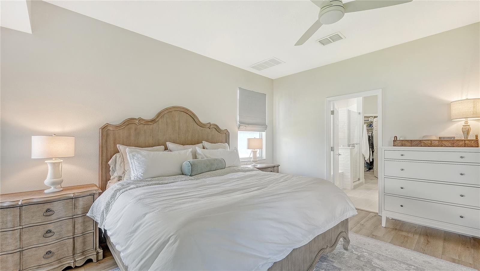 5011 60TH DR E, BRADENTON, FL, 34203