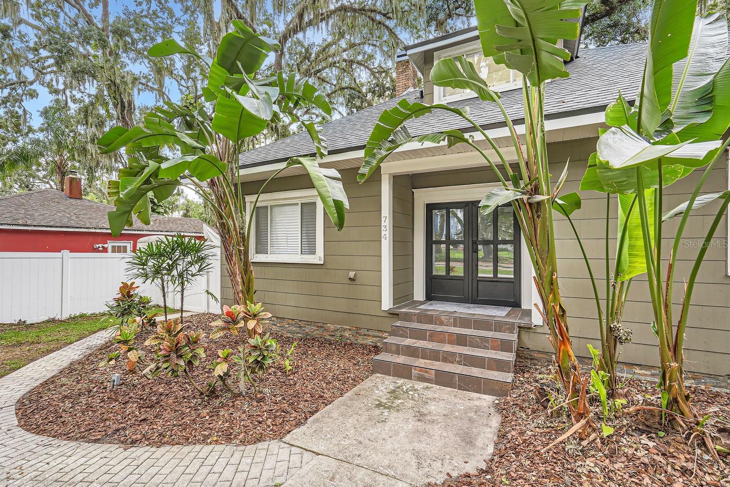 734 S MILLS AVE, ORLANDO, FL, 32801