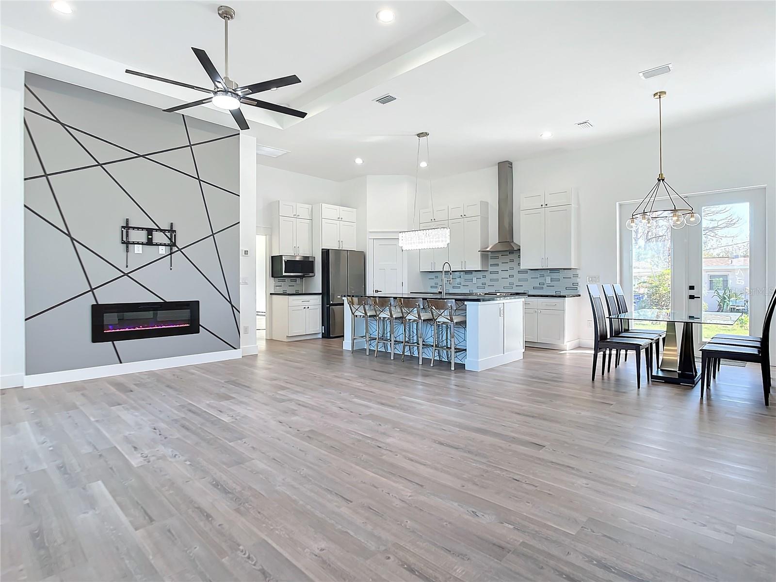 387 VENETIA AVE, NORTH PORT, FL, 34287