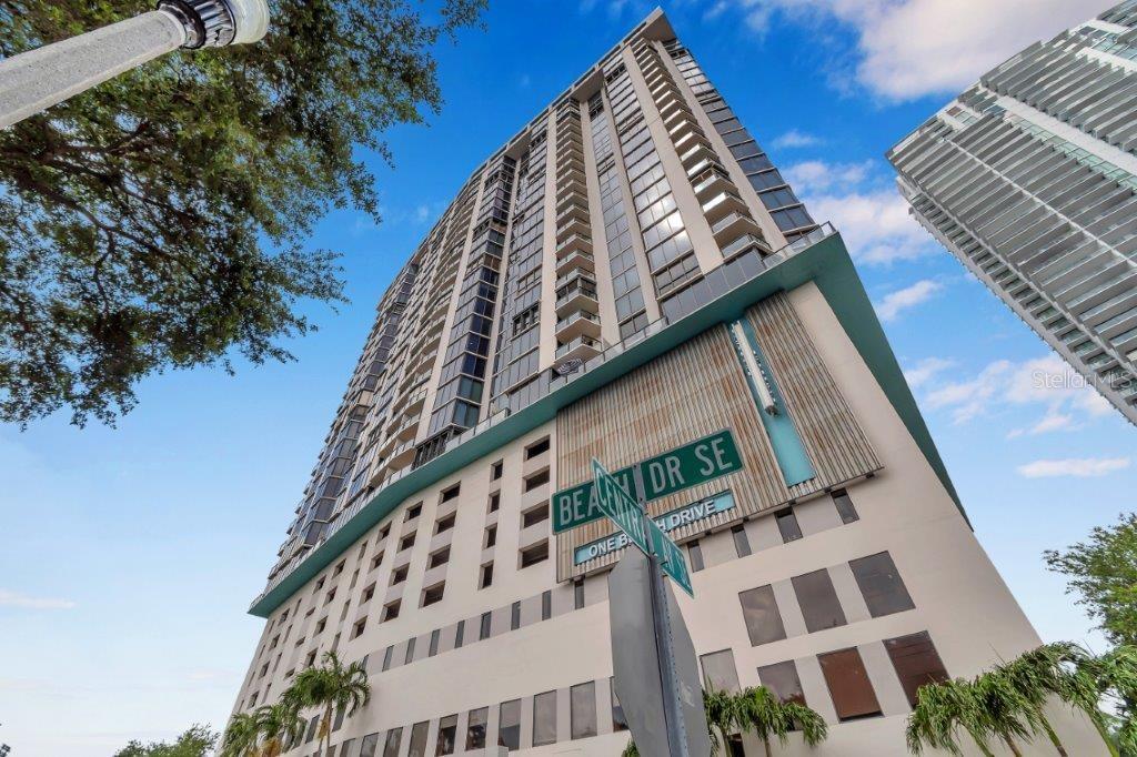 1 BEACH DR SE #1407, ST PETERSBURG, FL, 33701