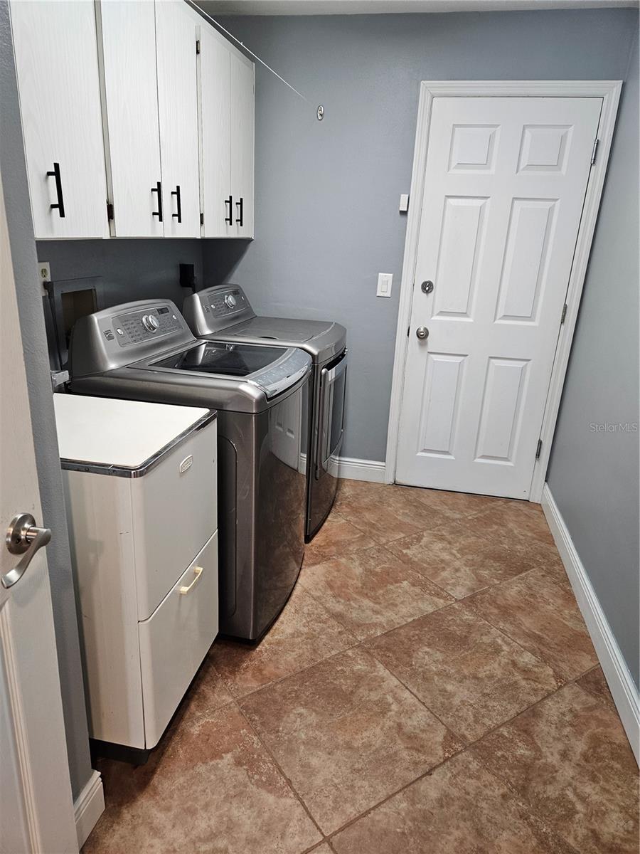 11933 72ND AVE, SEMINOLE, FL, 33772
