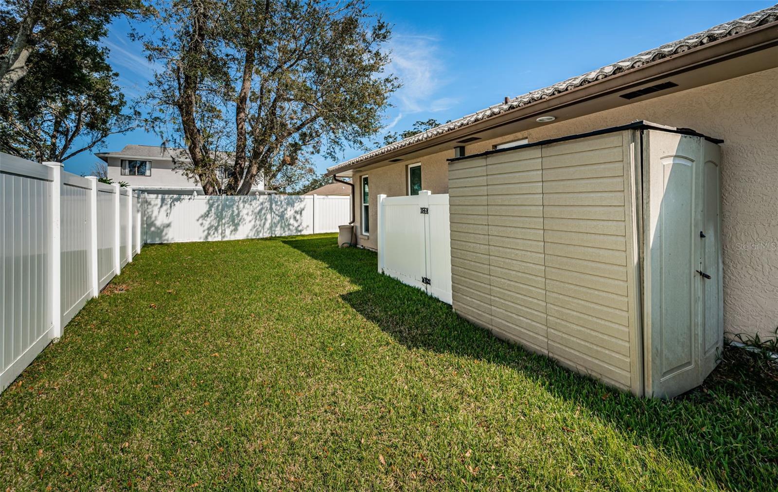 11933 72ND AVE, SEMINOLE, FL, 33772