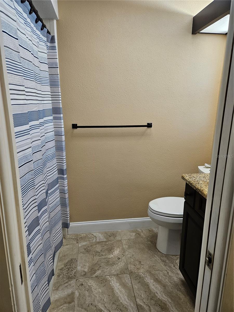 11933 72ND AVE, SEMINOLE, FL, 33772