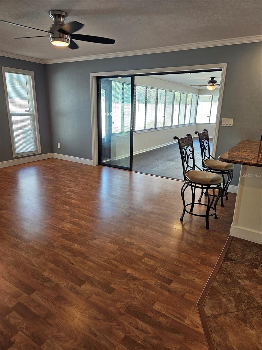11933 72ND AVE, SEMINOLE, FL, 33772