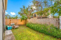132 DOUGLAS RD W #B, OLDSMAR, FL, 34677