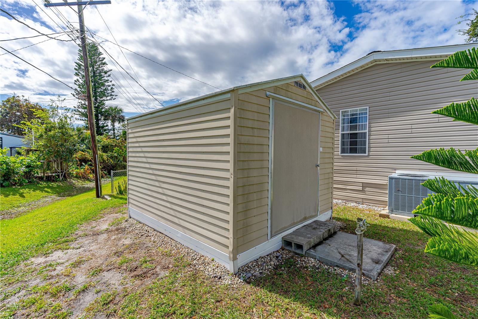 120 ASH ST, EDGEWATER, FL, 32141