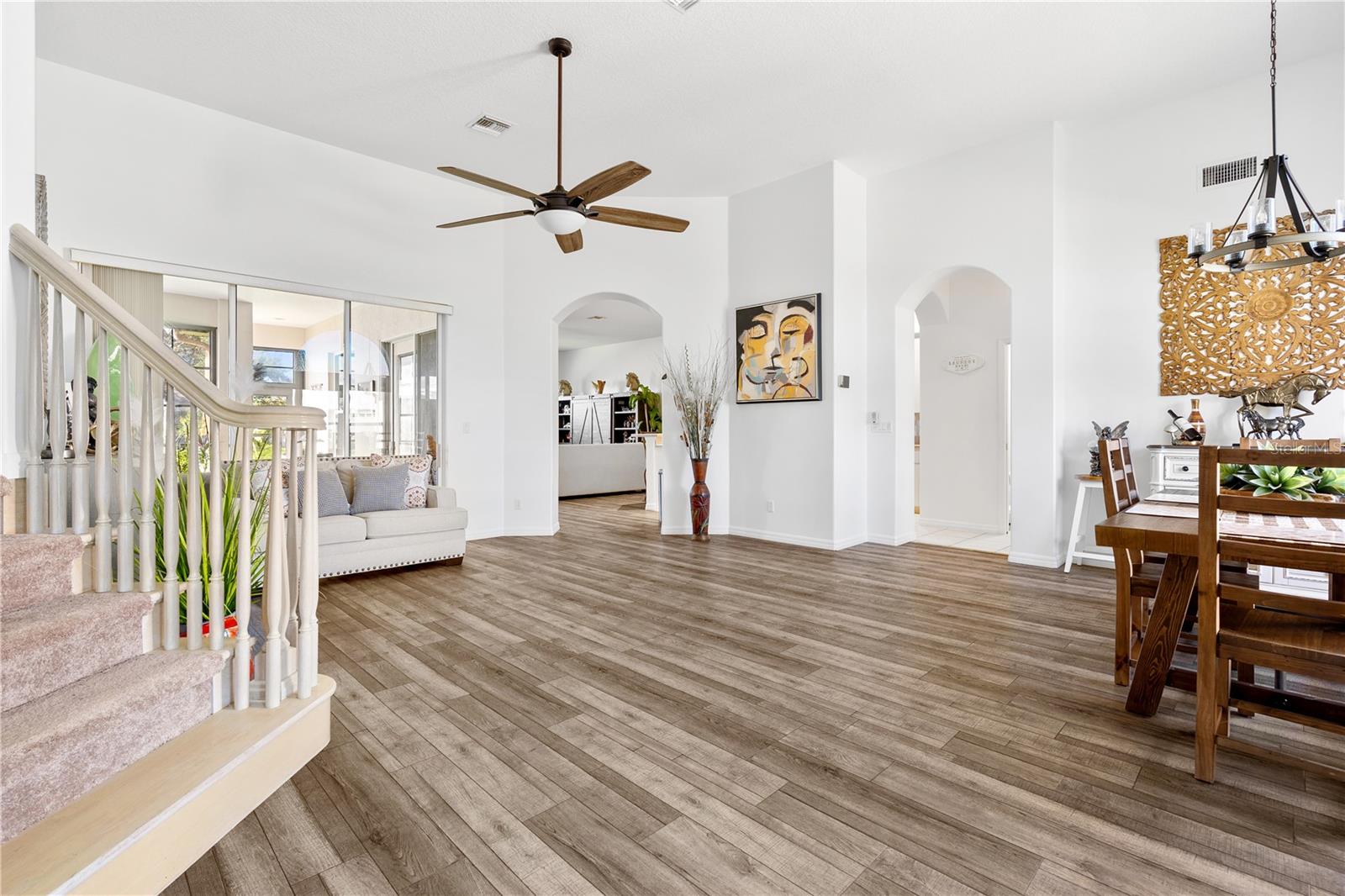 5740 BOUNTY CIR, TAVARES, FL, 32778