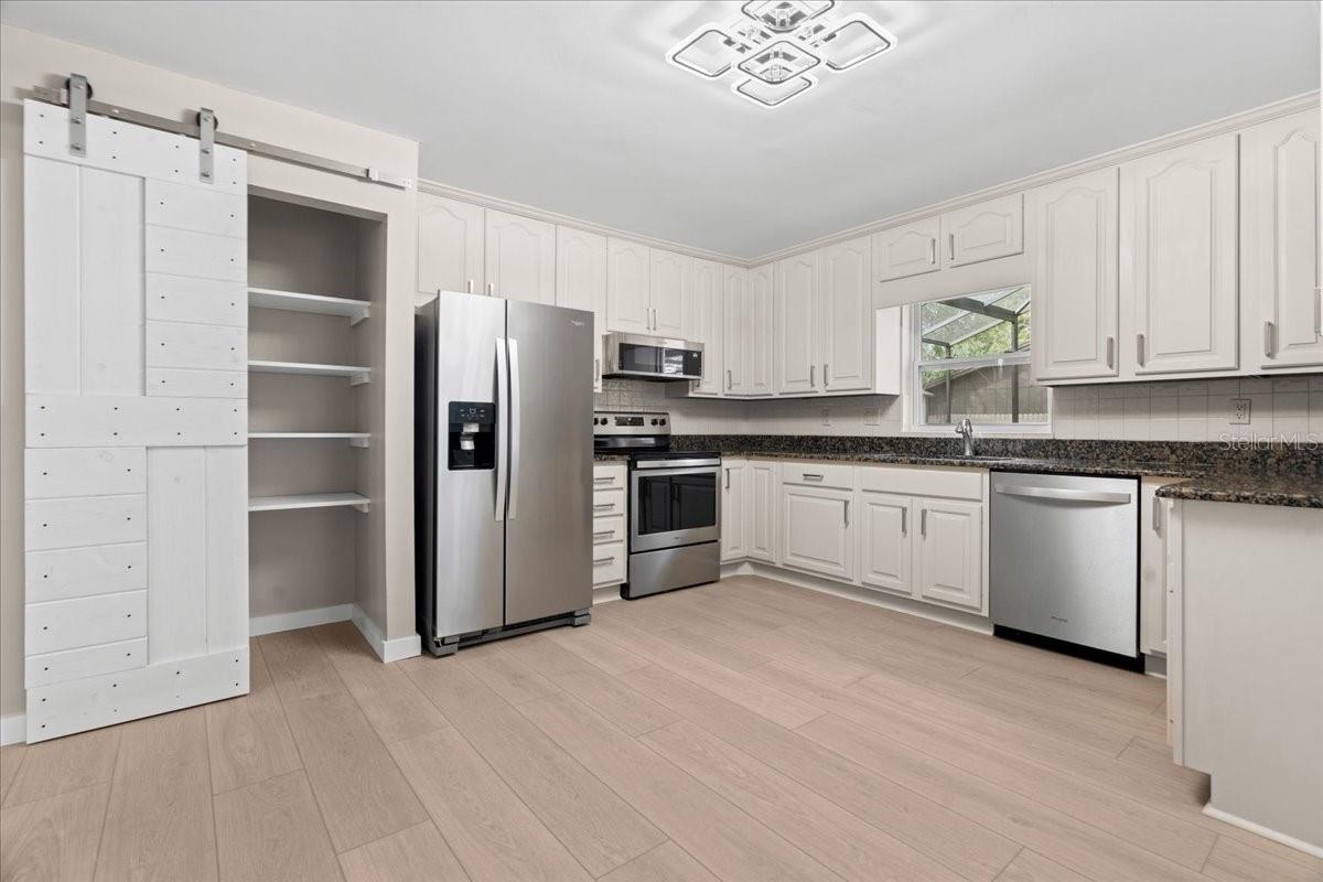 2892 NORTH RD, CLEARWATER, FL, 33760