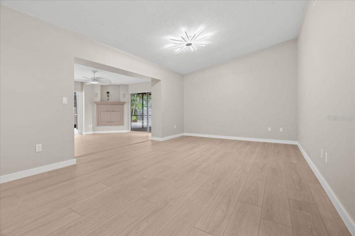 2892 NORTH RD, CLEARWATER, FL, 33760