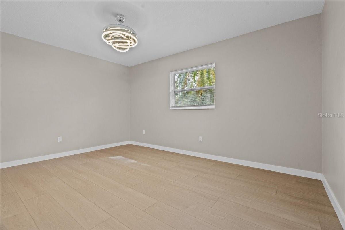 2892 NORTH RD, CLEARWATER, FL, 33760