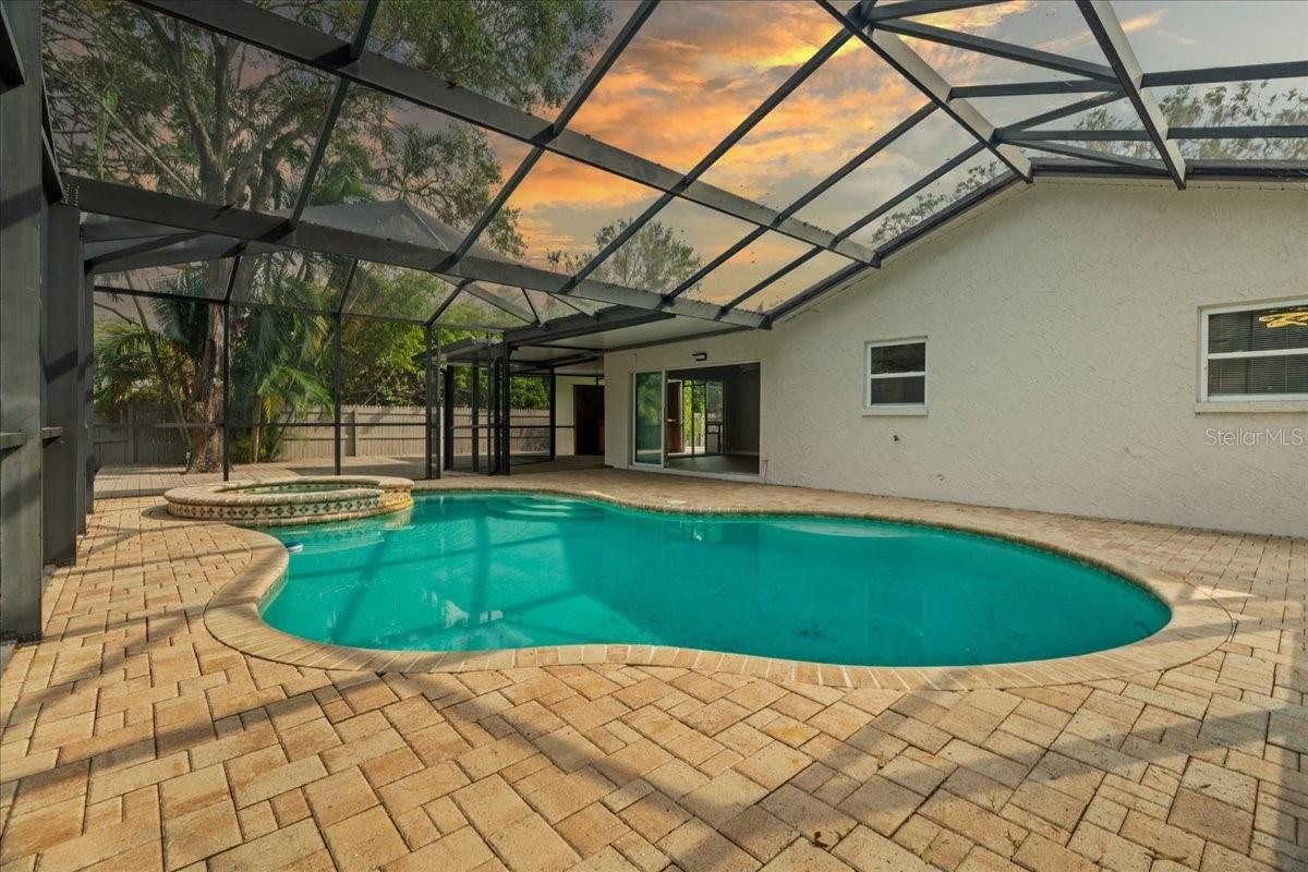 2892 NORTH RD, CLEARWATER, FL, 33760