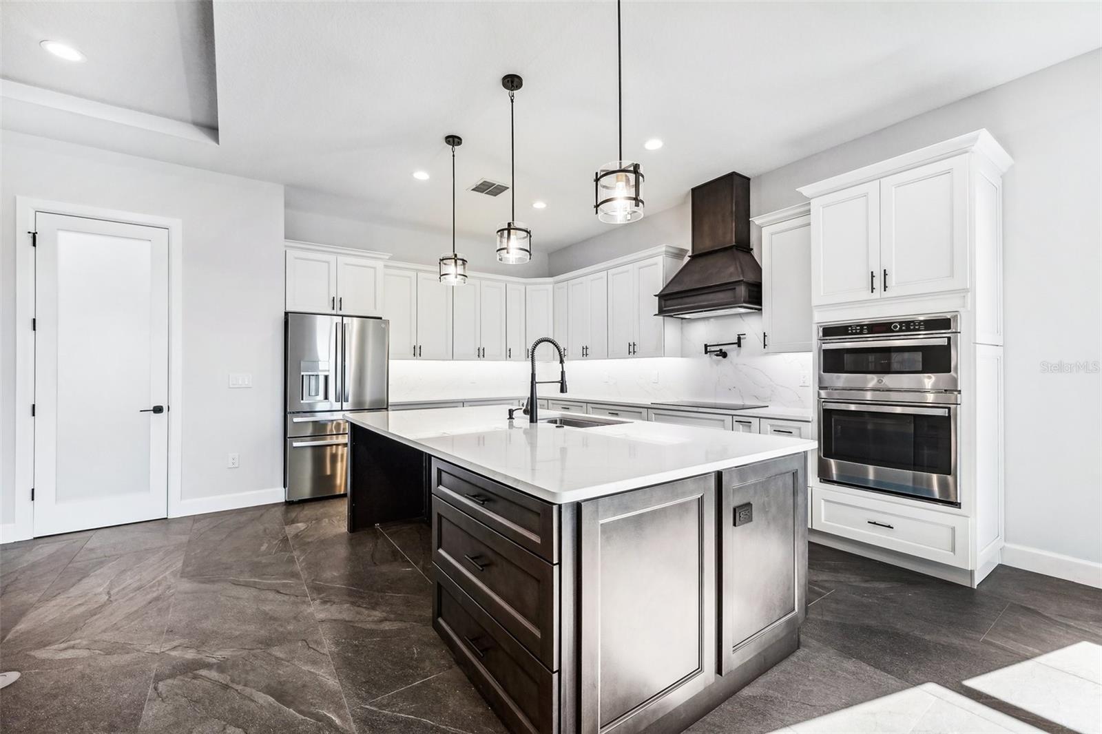 224 VALENCIA RIDGE DR, AUBURNDALE, FL, 33823