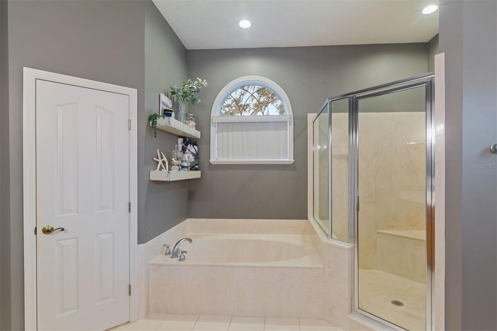 6225 NW 105TH AVE, ALACHUA, FL, 32615