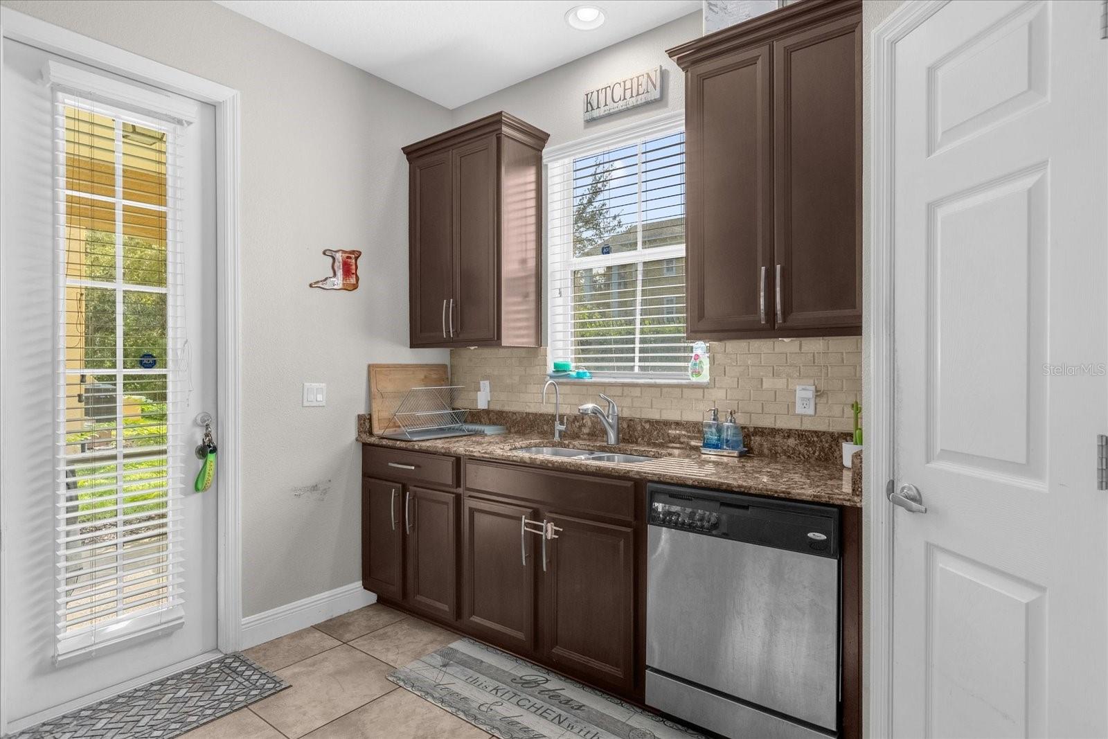 3652 IDITAROD LN, ORLANDO, FL, 32839