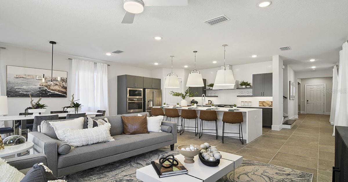 12614 CLEAR SAPPHIRE DR #137, WINTER GARDEN, FL, 34787