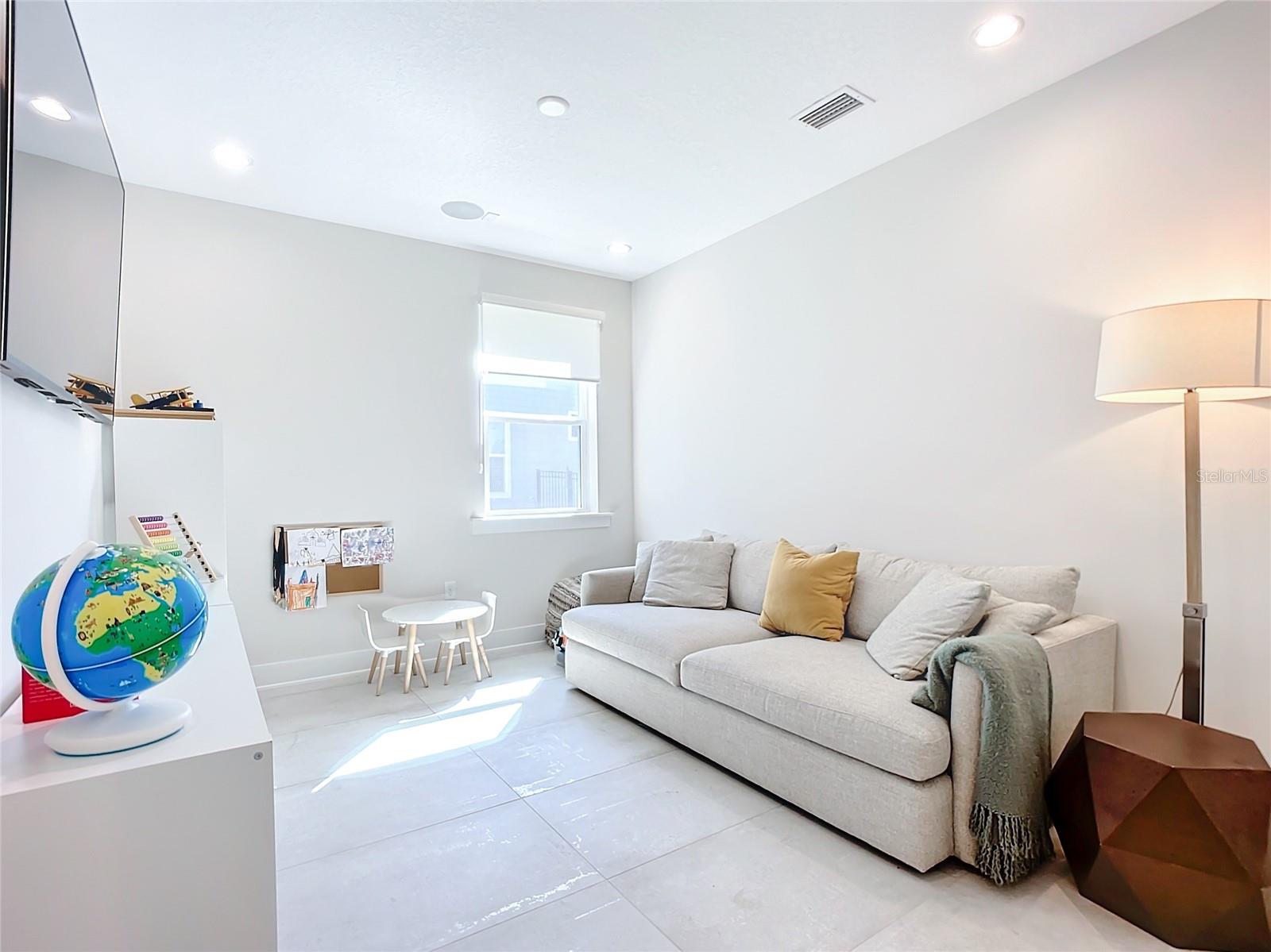 10128 ILLUMINATION DR, JACKSONVILLE, FL, 32256