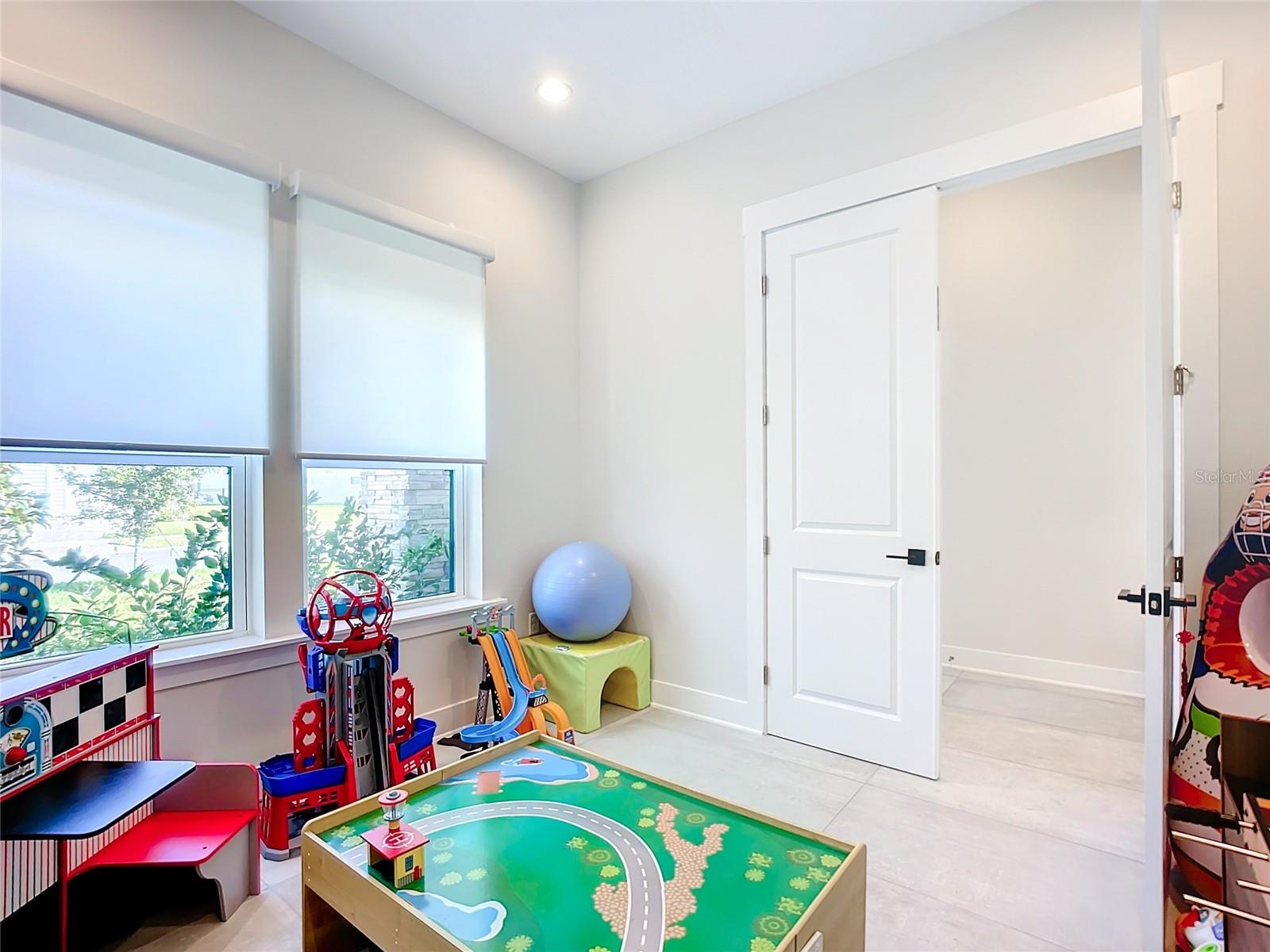10128 ILLUMINATION DR, JACKSONVILLE, FL, 32256