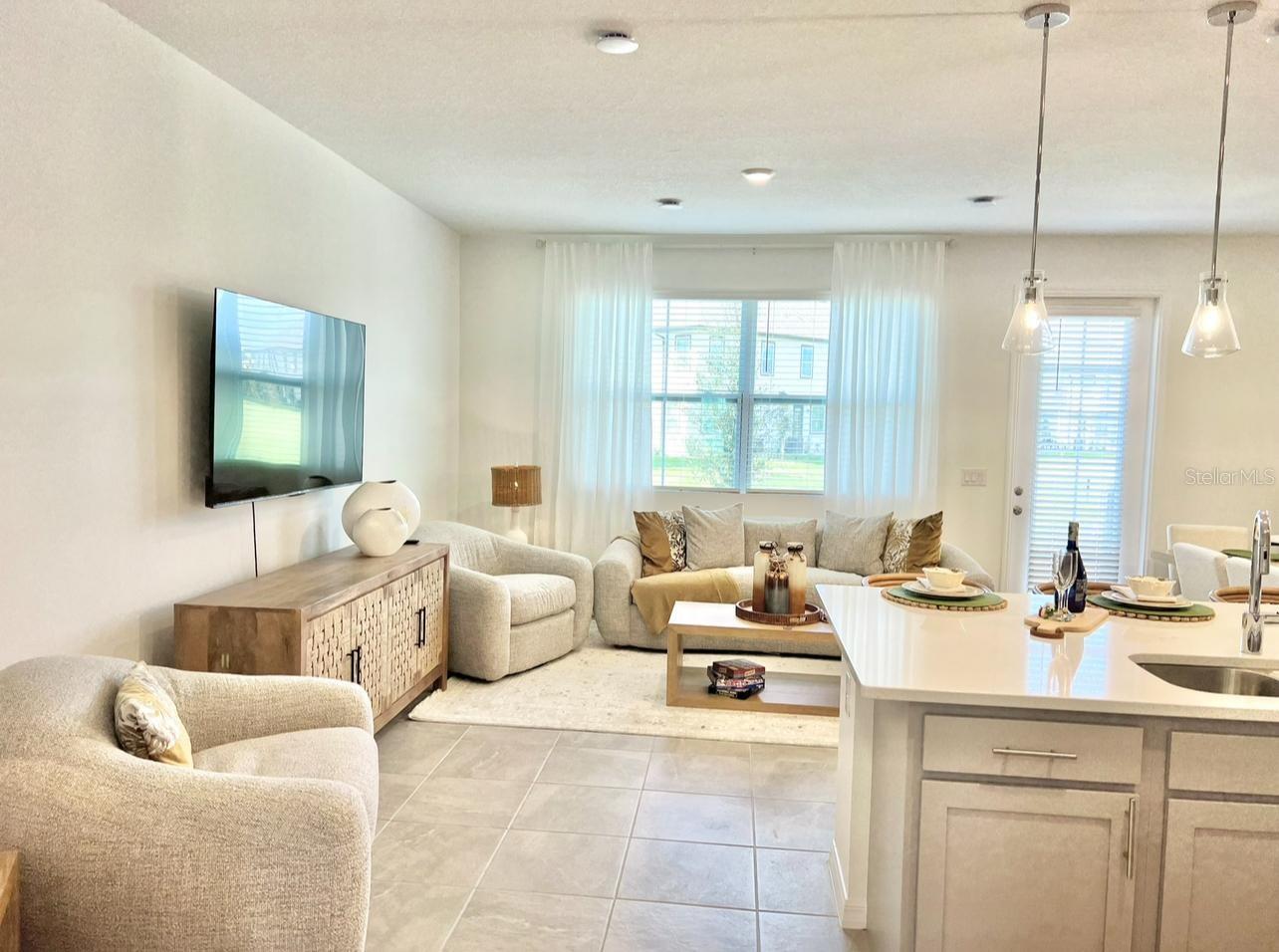 742 LONGBOAT DR, DAVENPORT, FL, 33896