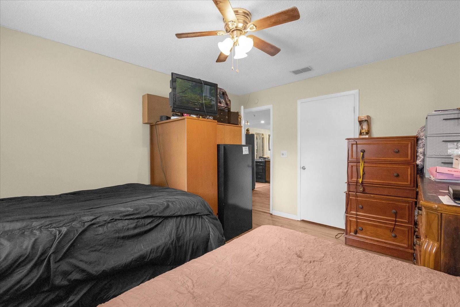 13 S ALDEN ST, KISSIMMEE, FL, 34741