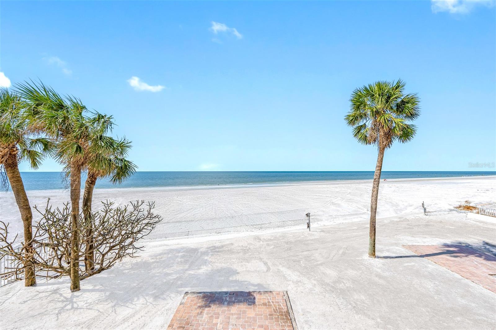 17854 LEE AVE #201, REDINGTON SHORES, FL, 33708