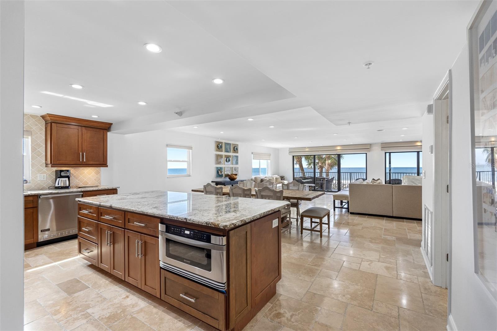17854 LEE AVE #201, REDINGTON SHORES, FL, 33708