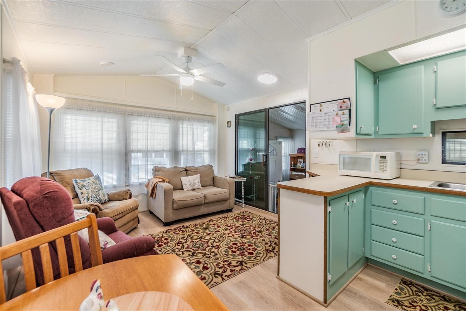 39301 MAHER DR, ZEPHYRHILLS, FL, 33542