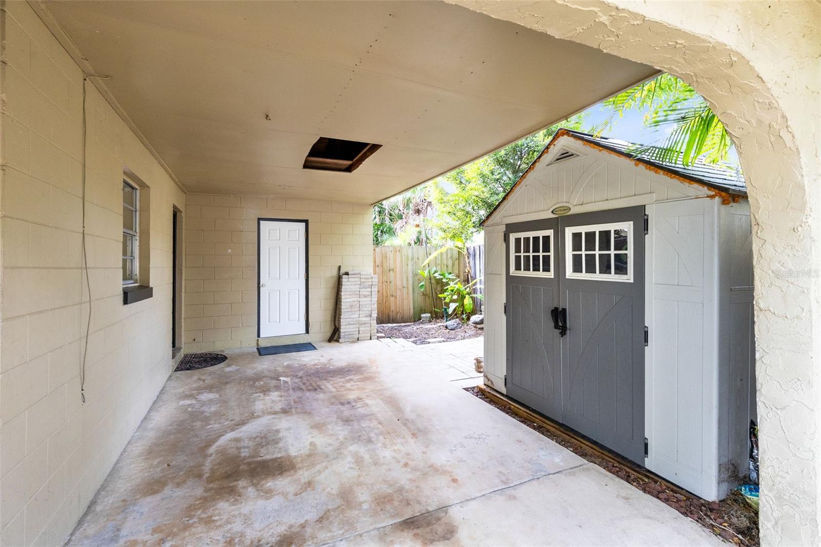 180 N LAKEWOOD CIR, MAITLAND, FL, 32751