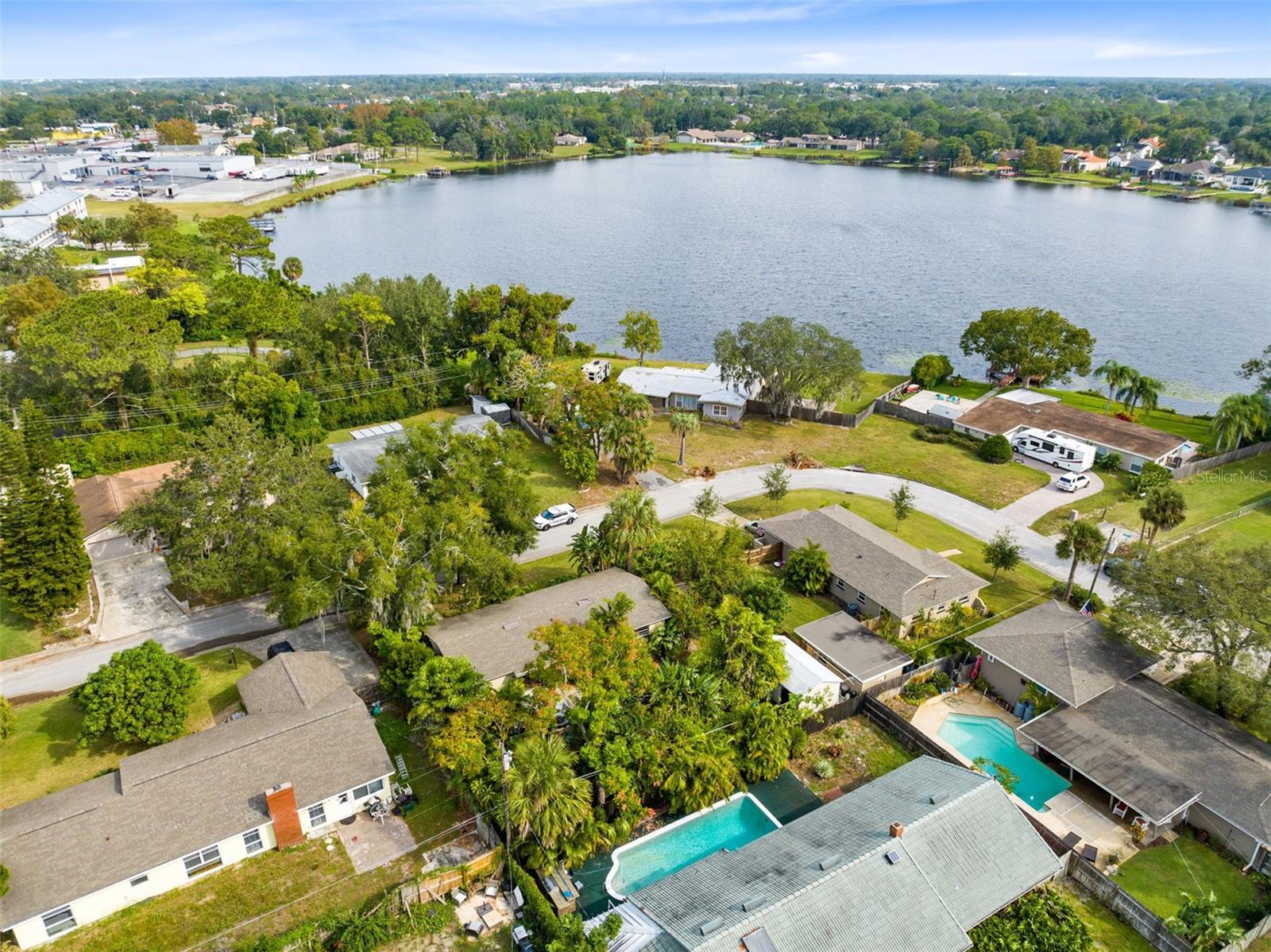 180 N LAKEWOOD CIR, MAITLAND, FL, 32751