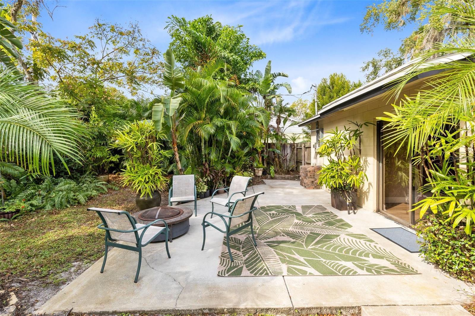 180 N LAKEWOOD CIR, MAITLAND, FL, 32751