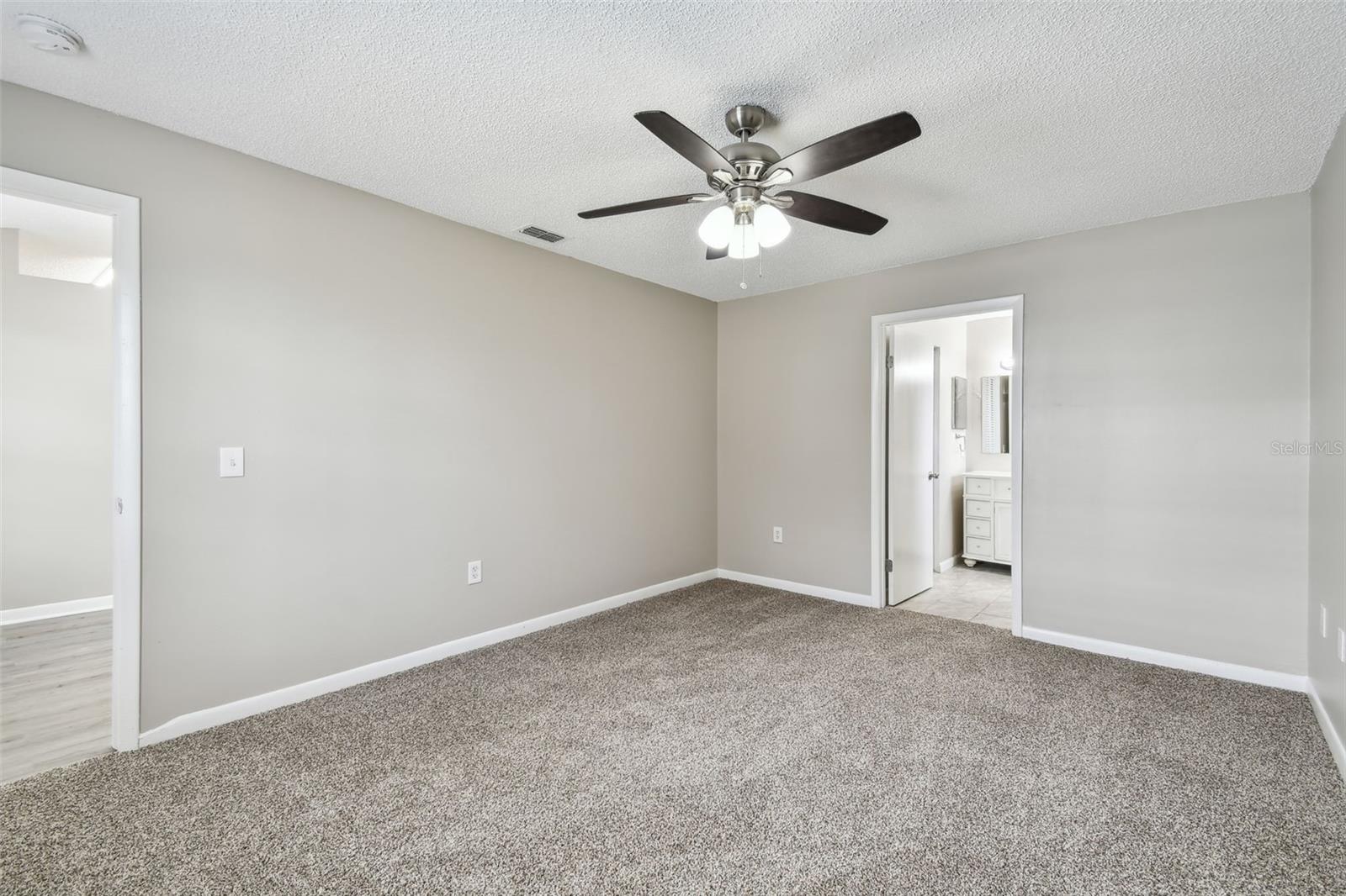 3024 FOXBORO CIR, DELTONA, FL, 32738