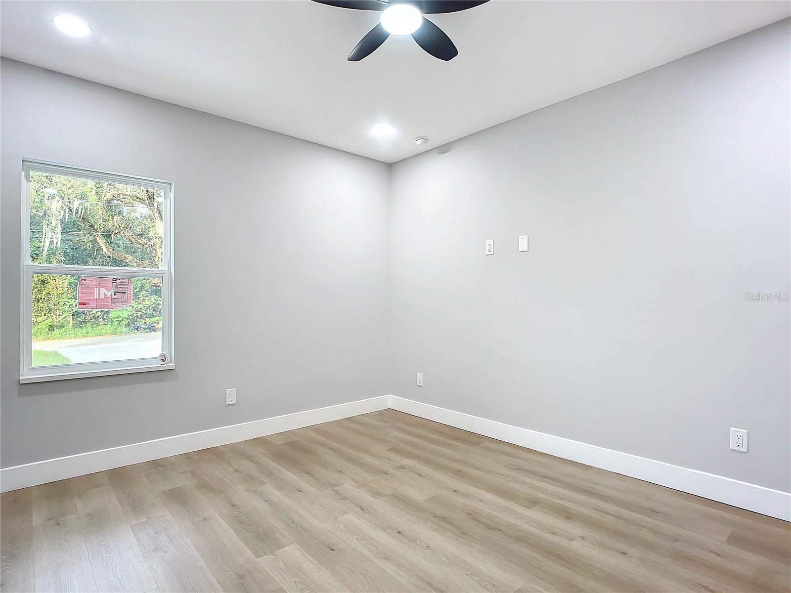 135 S CHANDLER AVE, DELAND, FL, 32724