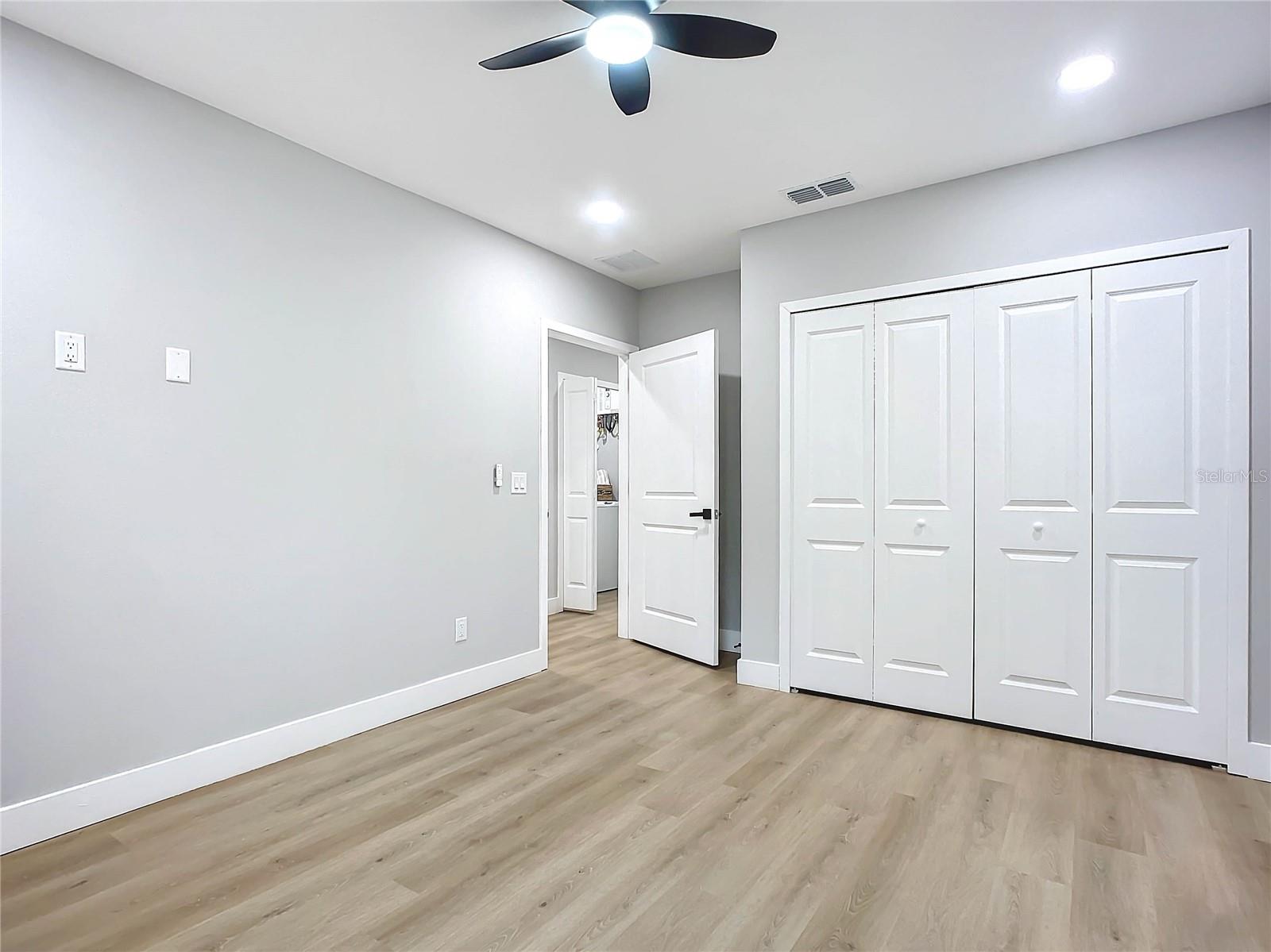135 S CHANDLER AVE, DELAND, FL, 32724
