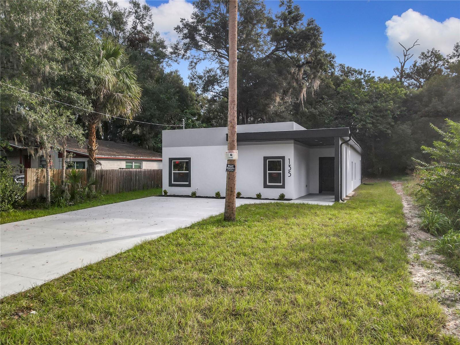 135 S CHANDLER AVE, DELAND, FL, 32724
