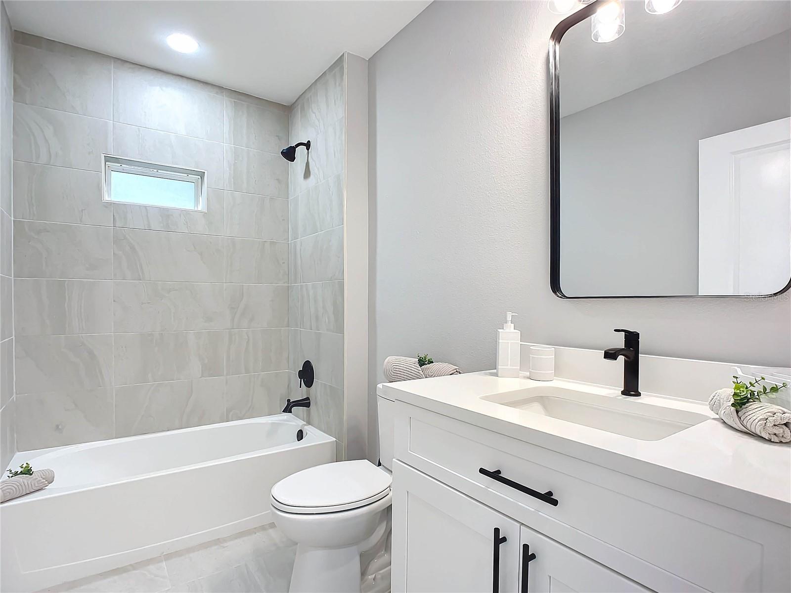 135 S CHANDLER AVE, DELAND, FL, 32724
