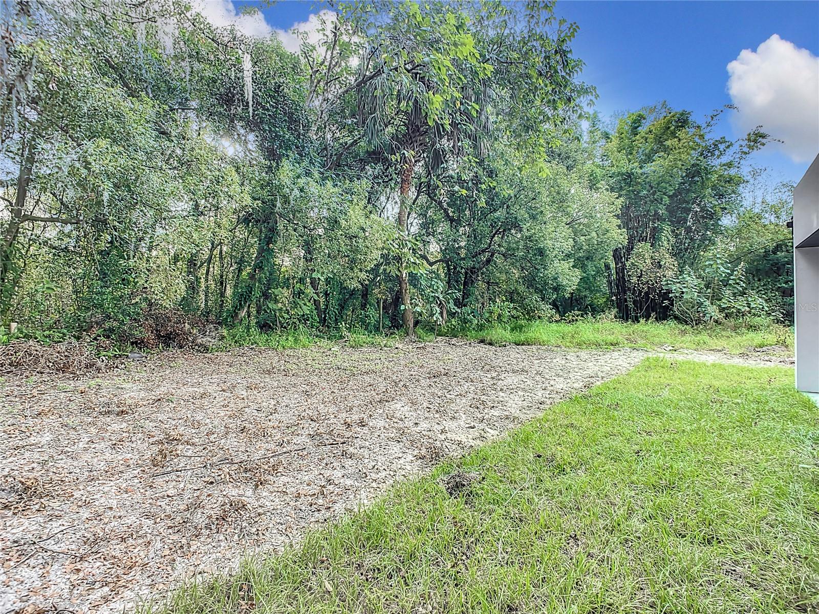 135 S CHANDLER AVE, DELAND, FL, 32724