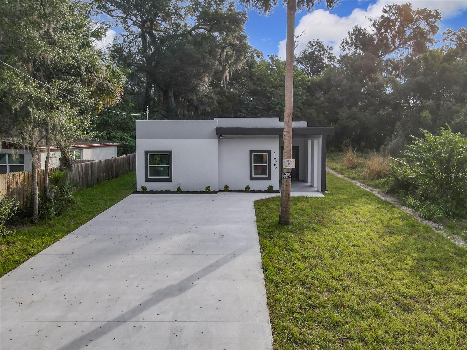 135 S CHANDLER AVE, DELAND, FL, 32724
