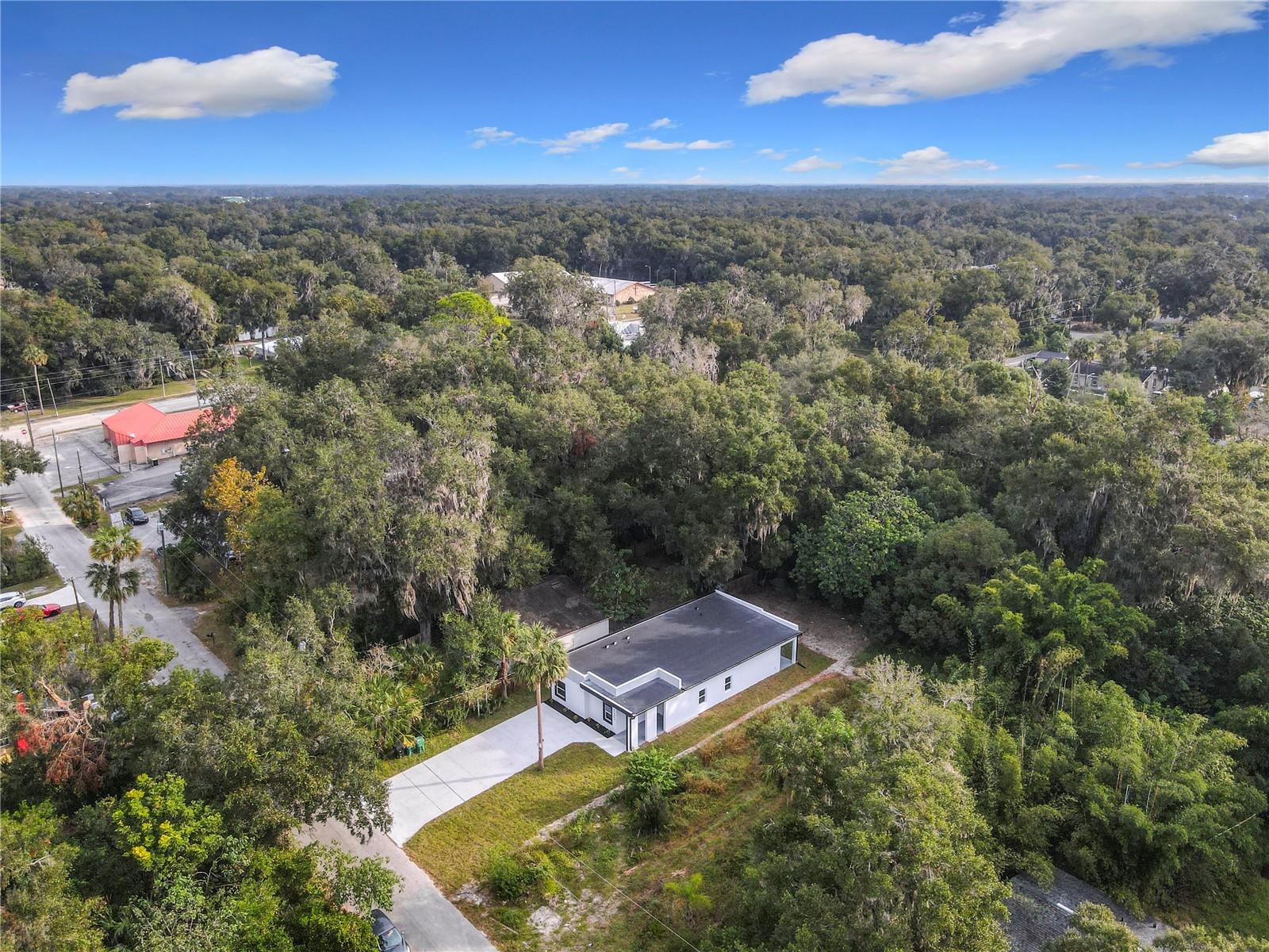 135 S CHANDLER AVE, DELAND, FL, 32724