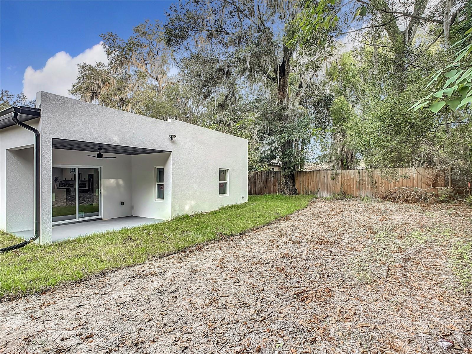 135 S CHANDLER AVE, DELAND, FL, 32724