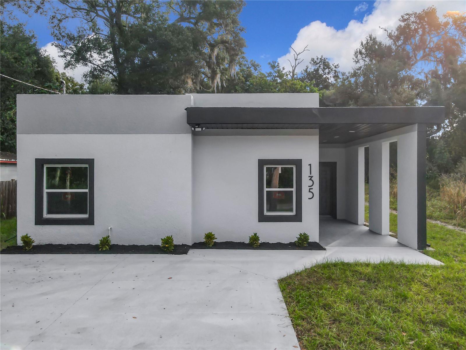 135 S CHANDLER AVE, DELAND, FL, 32724