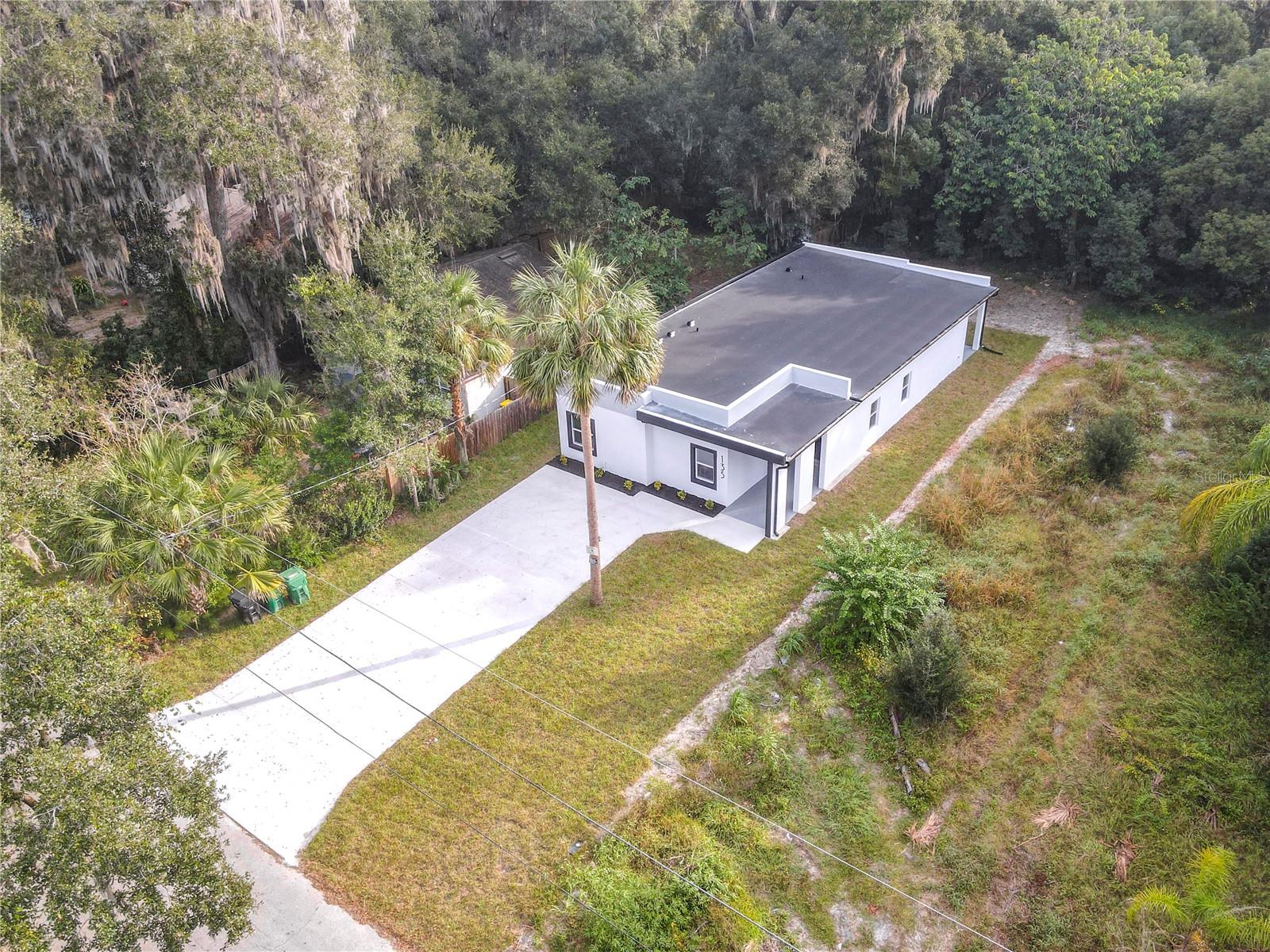 135 S CHANDLER AVE, DELAND, FL, 32724