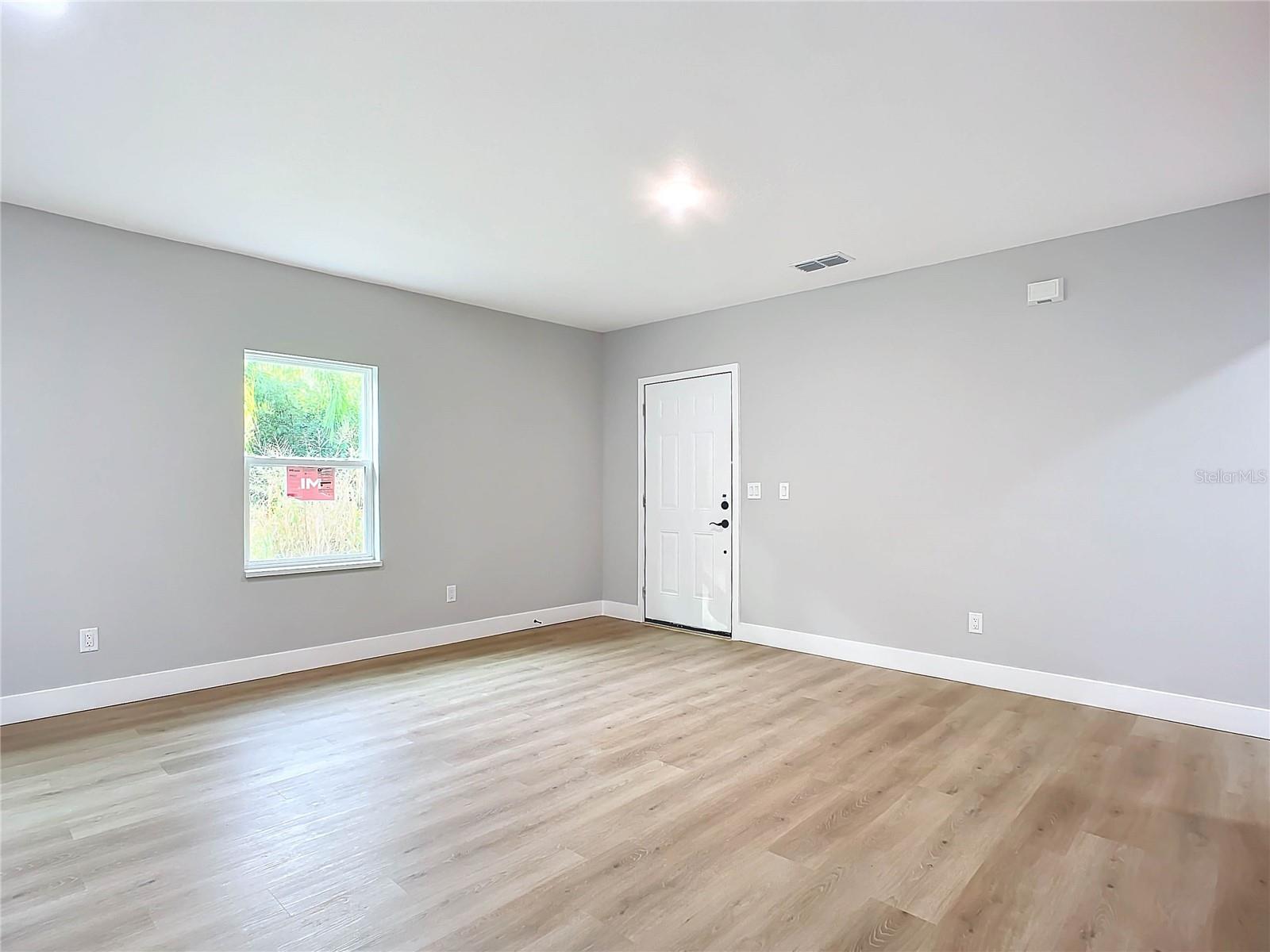 135 S CHANDLER AVE, DELAND, FL, 32724