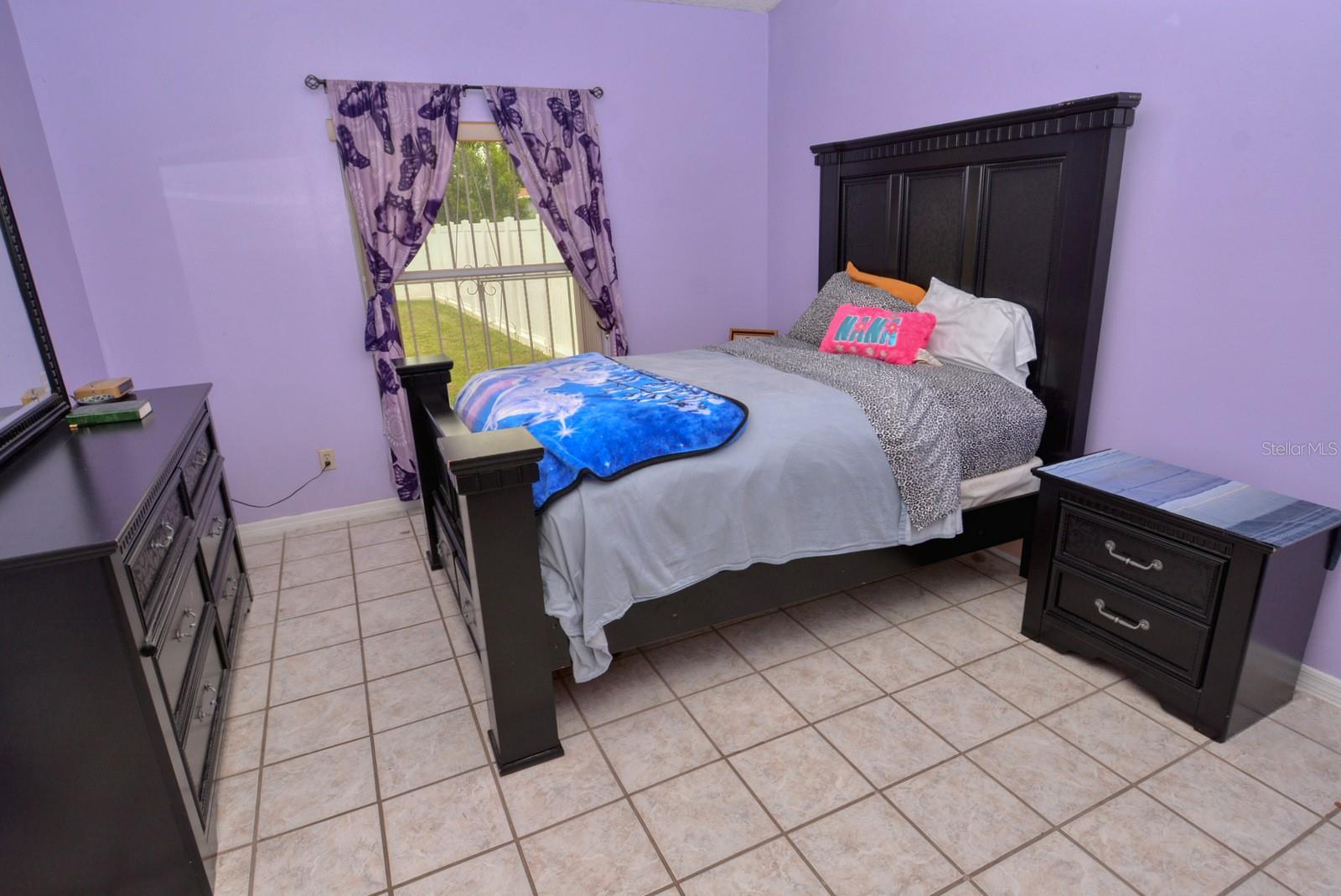 1012 SW IDOL AVE, PORT SAINT LUCIE, FL, 34953