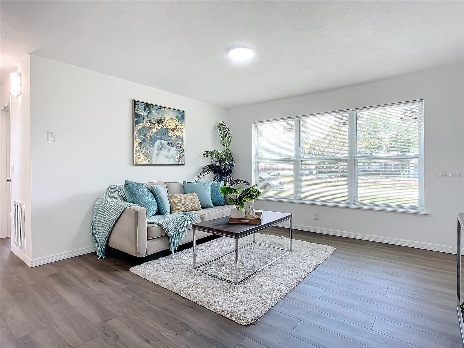 111 LYNNHURST DR, ORMOND BEACH, FL, 32176