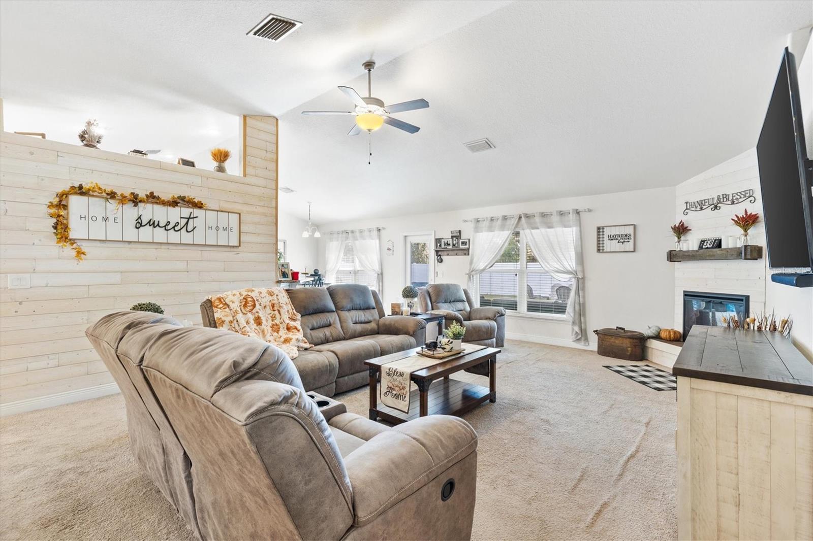 8722 SE 164TH PL, SUMMERFIELD, FL, 34491