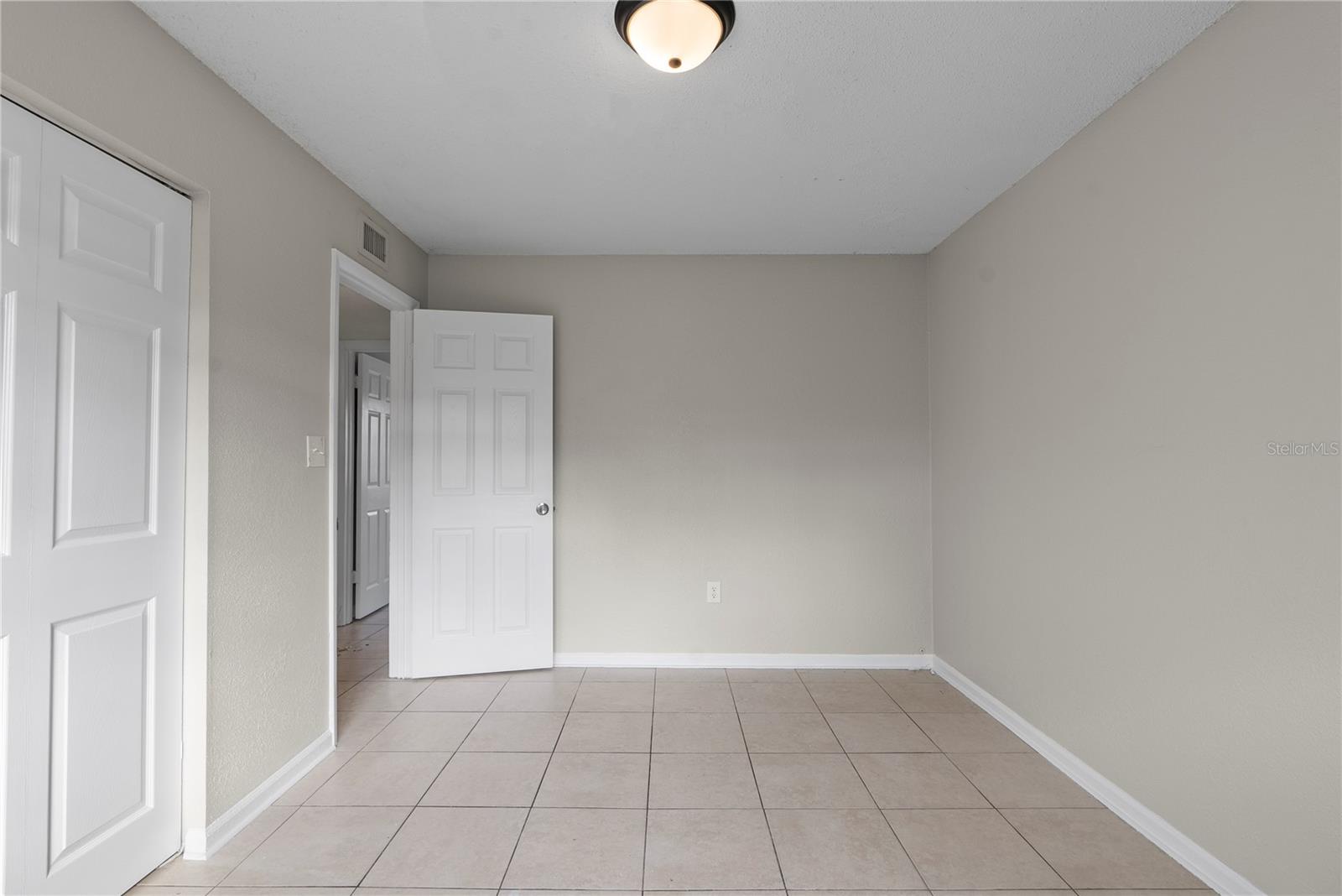 201 PINE VIOLET CT #202, TAMPA, FL, 33612