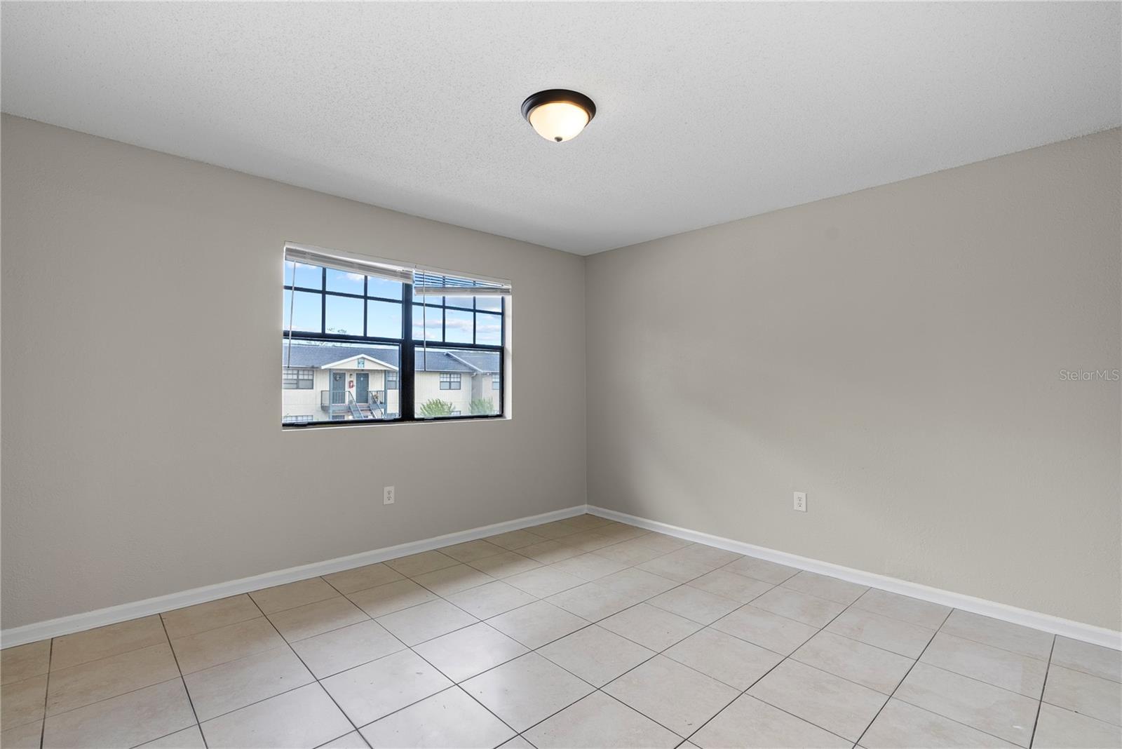 201 PINE VIOLET CT #202, TAMPA, FL, 33612