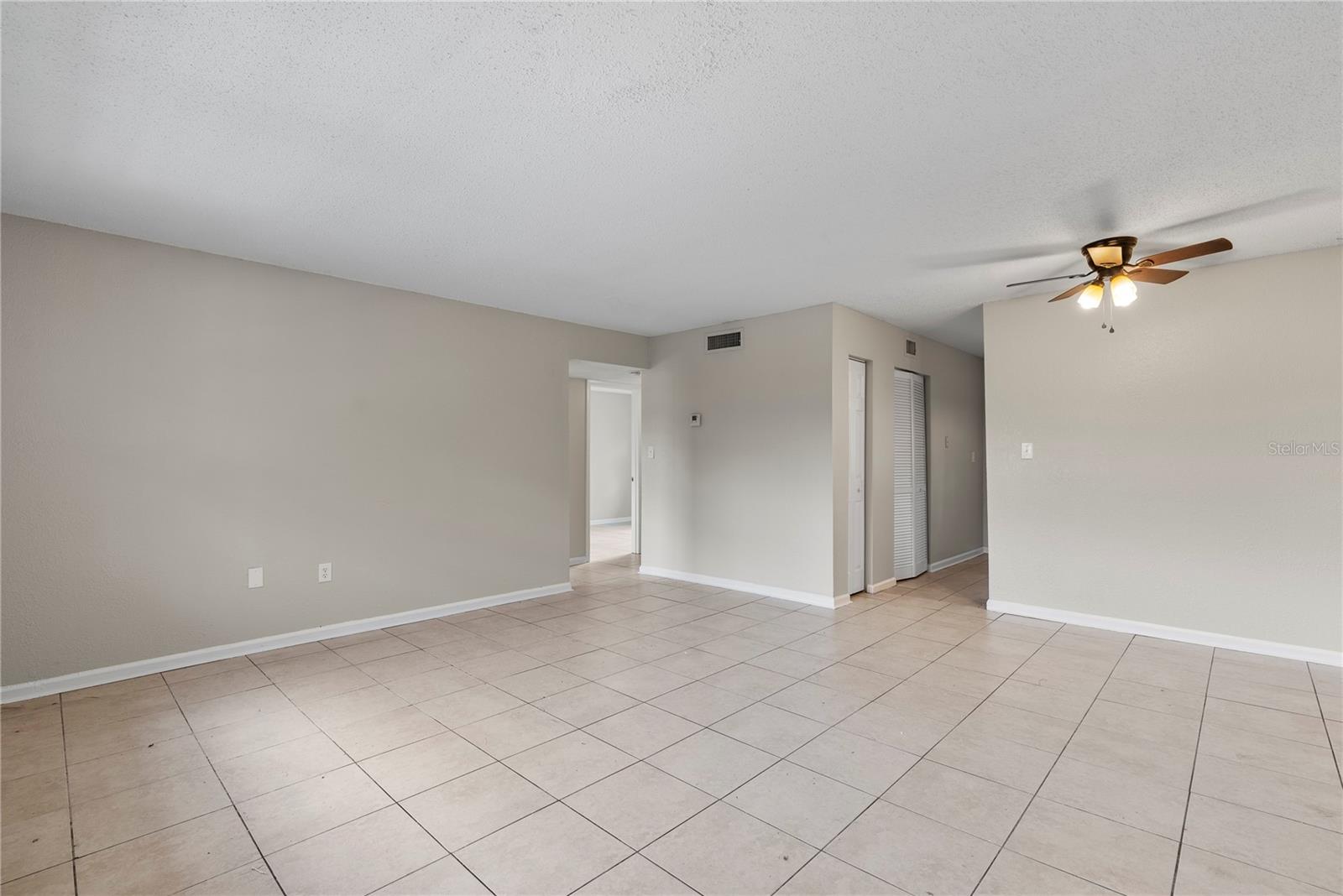 201 PINE VIOLET CT #202, TAMPA, FL, 33612
